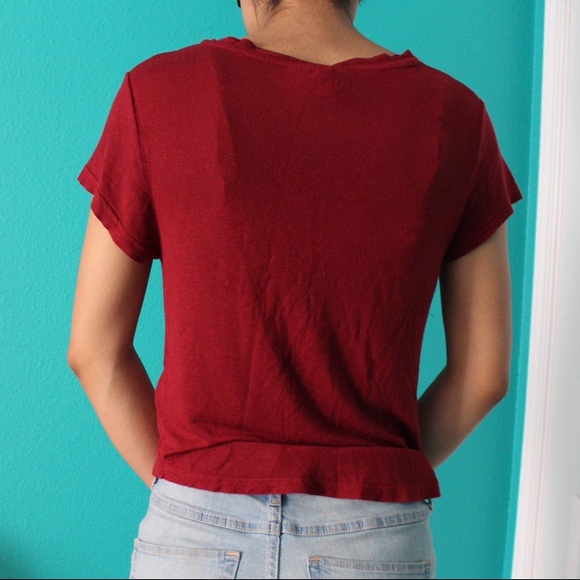 red peace and love graphic t-shirt - Picture 2 of 5